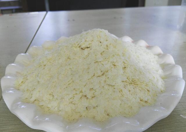 喜欢钓黑鱼的钓友看过来，手把手教你制作一款钓黑鱼饵料