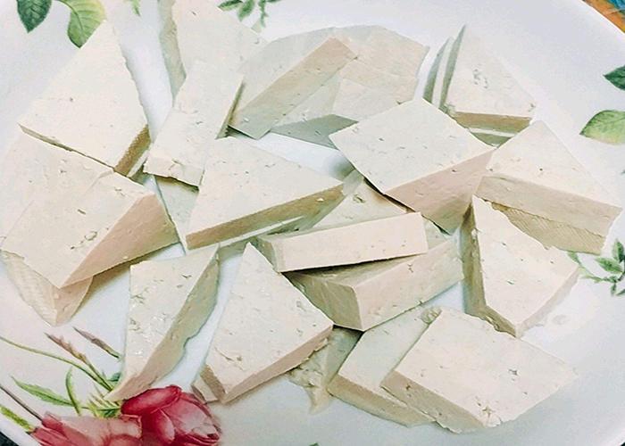 一块豆腐加上这些料，拿来钓鲢鳙，比买的效果还好