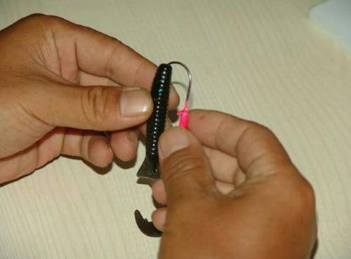 学会用铅头钩，小可钓白条鲫鱼，大可钓黑鱼鲈鱼