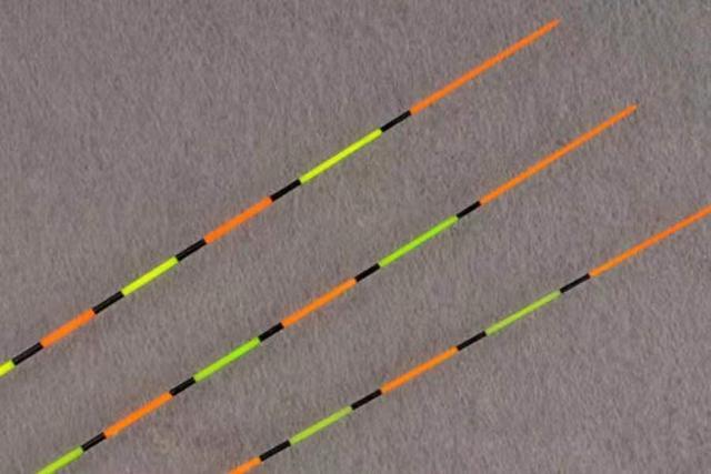 小鱼多就钓不到鲫鱼了？教你3招，钓完直呼过瘾