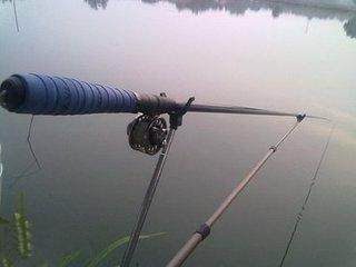 矶钓、中通、前打，三种鱼竿都带轮，到底该选哪一种？