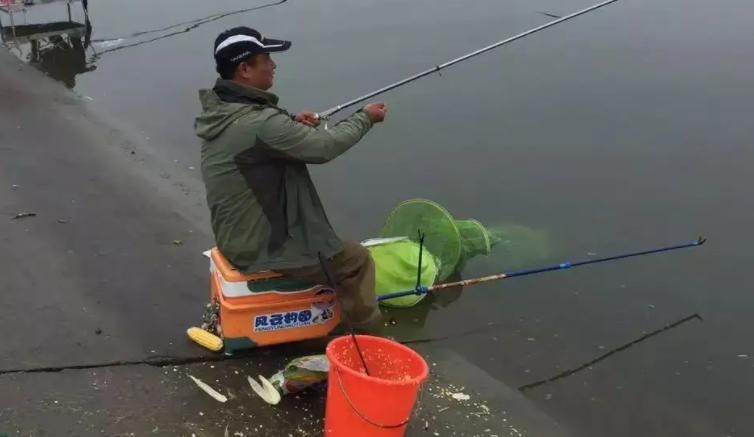 天热时应该怎么钓鳊鱼？学会这4点技巧